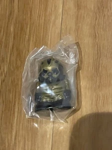 WWE Serie 2 Ooshie Edición Limitada - Golden Goldust - Sellado NUEVO - Imagen 1 de 1