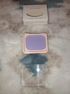 New Vintage Mary Kay Eye Shadow-Discontinued- Radiant Orchid 0004 - Picture 1 of 2