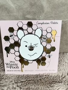 Disney WINNIE THE POOH Complexion Palette - Bronzer/Highlighter/Blush - 9 Shades - Picture 1 of 4