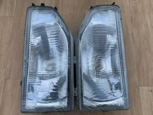Honda Acty Truck HA4 HH3 HA3 HH4 Headlight left and right Set  - Foto 1 di 5