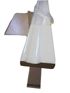 5 X KITCHEN PELMET GLOSS WHITE, VINYL WRAPPED. ( NEW OLD STOCK.) - Picture 1 of 3