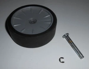 RUEDA TRASERA HOOVER ORIGINAL OEM UH70930 TÚNEL DE VIENTO CON EJE Y CLIP DE RETENCIÓN - Imagen 1 de 3