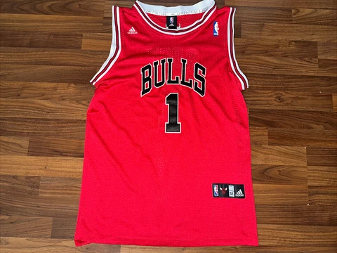 DERRICK ROSE. CHICAGO BULLS. ADIDAS. RED. JERSEY. MEN. SIZE. 52 Cover