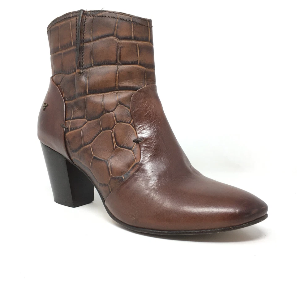 Trask Western Ankle Boots Booties Shoes Womens Size 7.5 Brown Leather Crocodile - Image 1 of 4