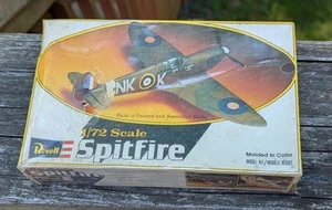 Supermarine Spitfire Mk.II 1/72 Revell Vintage Model Kit H-50. 1978 Never Opened - Picture 1 of 4