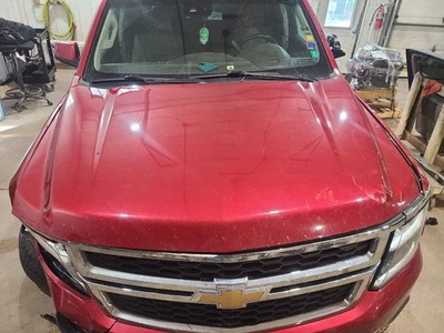 Hood Fits 15-20 SUBURBAN 1500 649990 Foto 1 de 4