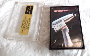 De colección NUEVO SELLADO Snap-on NOS Juego Cartas de Poker Deck Llave de Aire, Folleto - Imagen 1 de 2