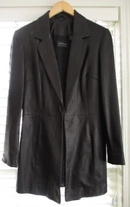 Dana Buchman Women's Black Lambs Skin Coat, Size 8 - Picture 1 of 16