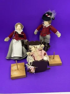 VTG MARY C. MICHAUD SILHOUSETTE SPINDLE COLLECTIONS FOLK ART PRIMITIVE Dolls - Picture 1 of 6