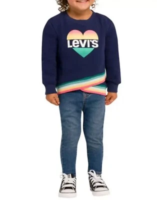 Conjunto de 2 piezas de jeans y crew de moda para niñas pequeñas Levi's Foto 1 de 3