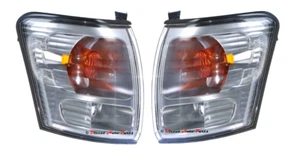 *NEW* CORNER LIGHT INDICATOR BLINKER LAMP SUIT TOYOTA HILUX 2/4WD 2001-2005 PAIR - Picture 1 of 2