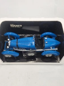 Burago 1934 Bugatti Die-Cast Metal Model Car 1:18 Scale Blue Made In Italy - Picture 1 of 15