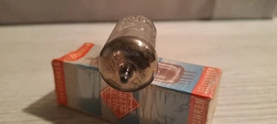 TELEFUNKEN AUDIO RÖHRE Typ: ECC81 von 50er JAHRE - Bild 1 von 4