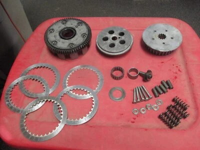 Conjunto de embrague incompleto Husky Husky 1977 250 CR Foto 1 de 4