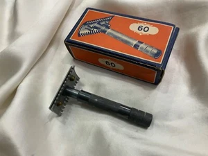 Rare Silver plated razor 60 in box from WWII Germany - Picture 1 of 8
