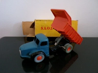 DINKY TOYS N° 34 A BERLIET BENNE CARRIERES TRES BON ETAT EN BOITE - Photo 1/4