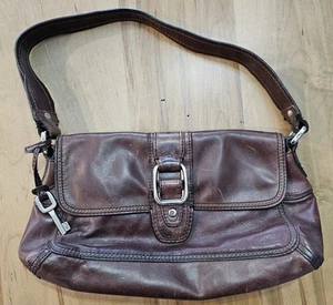 Vintage Y2K Fossil Purse Handbag Brown Leather Magnetic Close Key Charm - Picture 1 of 16