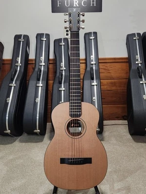 Дорожная гитара Furch LJ 10-см Little Jane верх из кедра, красное дерево B&S #133145 - Изображение 1 из 4