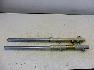 Kawasaki KZ550 1983 F KZ 550 K427-5. horquilla delantera suspensión Foto 1 de 4