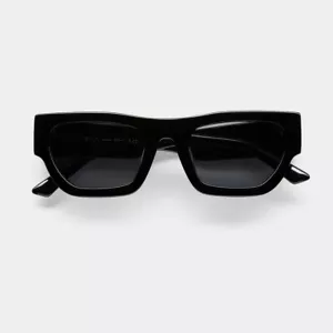 Vehla Finn Women's Sunglasses BLACK/SMOKE - MSRP of $200 NEW - Picture 1 of 3