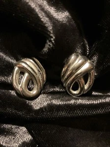 Vintage Oversized Knot Style Metal Clip On Silver Tone Earrings - Picture 1 of 3