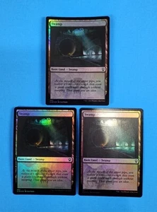 3x Swamp Basic Land Baldurs Gate CLB Mtg Magic Card Black Mana Foil 462 - Picture 1 of 2