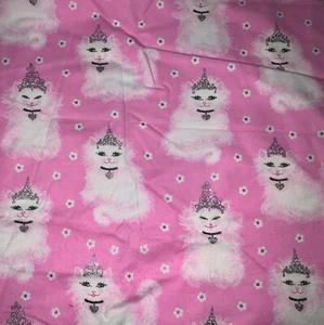 Vtg Fabric Tradtions Pink Flannel Cats Silver Crown Flowers Fabric~1.6 Yd x 43" - Picture 1 of 1