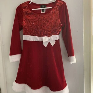 Red Velvet Dress  For  Girls  Size 5. - Picture 1 of 16