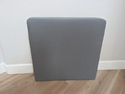 Walker Canvas Charcoal Sunbrella ® Outdoor Ottoman Cushion — 第 1/4 张图片