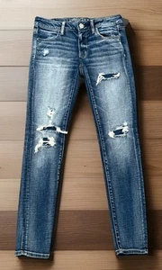 Women’s Size 4 American Eagle Super Stretch Jegging Ripped Jeans - Picture 1 of 10