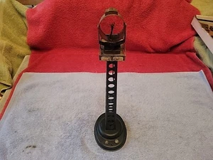 Marx calibre O 14" marco de metal negro baliza única torre de luz de inundación 436 de colección EE. UU. - Imagen 1 de 9