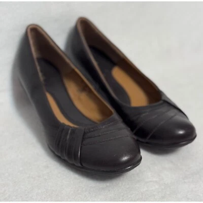 Thom McAn Jade Leather Pumps | Classic Comfort Work Heels Size 6 | Office Chic - Image 1 of 4