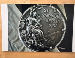 Foto original 1936 medalla de plata usada por el destinatario en ancla de relé de 4x100 metros - Imagen 1 de 2