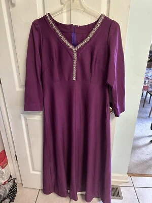 De Colección Años 60 70 Retro MOD Púrpura Vestido de Fiesta Disfraz Hecho a Mano 38 Busto Grande Perla Foto 1 de 4