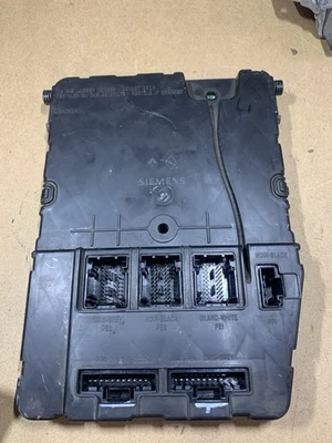 🇫🇷Renault UCH BSI Boîtier Confort Megane 2 Scenic 2 Réf 8200306434 S118400220C - Immagine 1 di 2