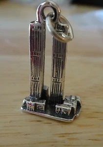 Sterling Silver 24x12mm solid 4 gram NY World Trade Center Twin Towers Charm - Picture 1 of 5