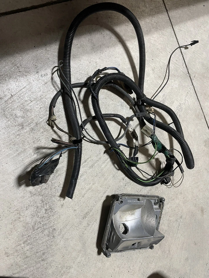 Arnés de luz trasera Chevrolet K10 K20 K30 1985 Foto 1 de 1