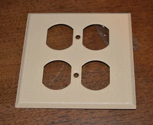 Placa de pared de metal texturizado de 4 velocidades P&S MARFIL de colección NOS #99102 - Imagen 1 de 4