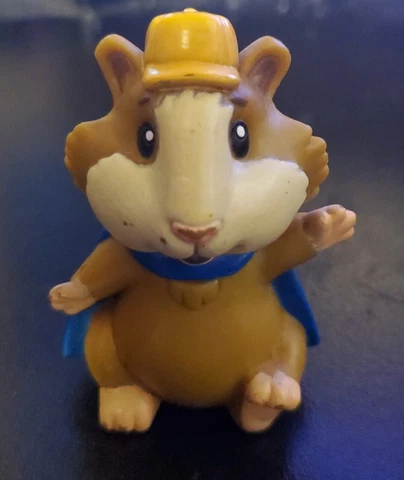 2008 Wonder Pets 2.5 in PVC Figure Linny Waving with Blue Cape Cake Topper Cover