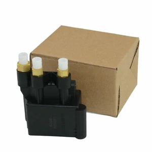Air Suspension Solenoid Valve Block For Mercedes R-Class R320 R350 R500 06-12 - Picture 1 of 10