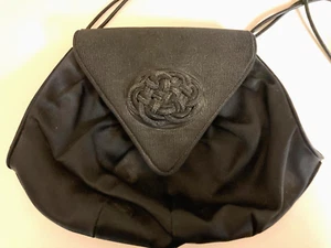 Hashimoto/Delill elegante schwarze Satin Vintage Abendtasche mit Umhängegurt - Bild 1 von 9