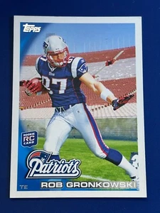🏈 2010 Topps Football Base Card Rookie #148 Rob GRONKOWSKI 🏈 - Picture 1 of 2