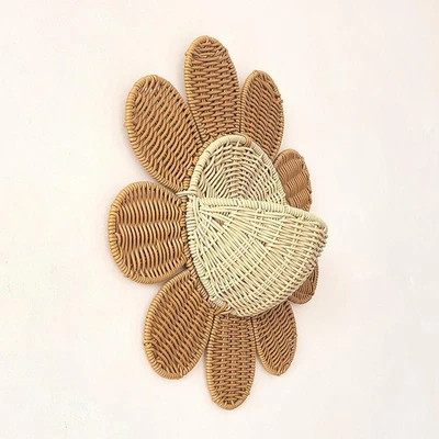 Wall Hanging Basket Imitation Rattan Hanging Wall Basket for Garden Entrance - Image 1 of 4