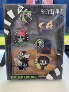 Juego de prendedores Loungefly Beetlejuice SDCC 2020 edición limitada nuevo y sellado, pos rápido - Imagen 1 de 2