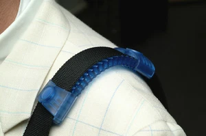 ERGOPAD® 1.5" WIDTH SHOULDER STRAP PAD-NONSLIP LAPTOP BAG ACCESSORY-BLUE - Picture 1 of 3