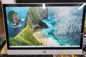 Pavilion 24-R014 AIO Computer 12 Gb Ram Win 11 Touchscreen i5-7400T 2TB - Picture 1 of 12