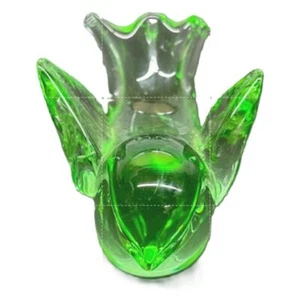 Vintage Hand Blown Green Glass Bird - Picture 1 of 9
