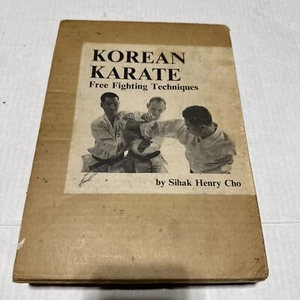 KOREAN KARATE ~ FREE FIGHTING TECHNIQUES ~1ST/1ST NIB 1968 SIHAK HENRY CHO MINT! - Bild 1 von 5
