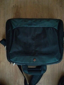 Targus Laptop Bag - Picture 1 of 5
