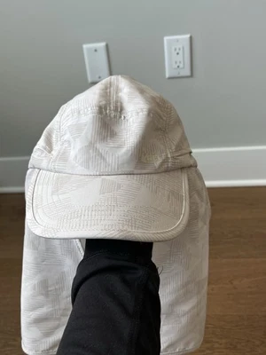 REI Unisex Size S/M Tan White Hiking Outdoor Trailmade Sun Cap With Cape UPF 30 - Image 1 of 4